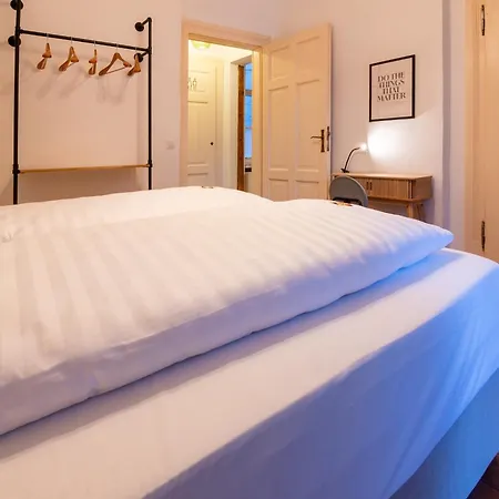 - Zentral Gelegen Im Vorderen Westen Kassel