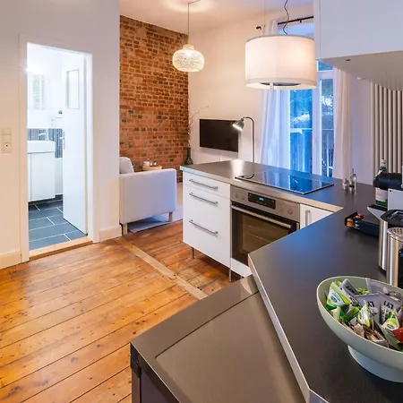 - Zentral Gelegen Im Vorderen Westen Apartmán