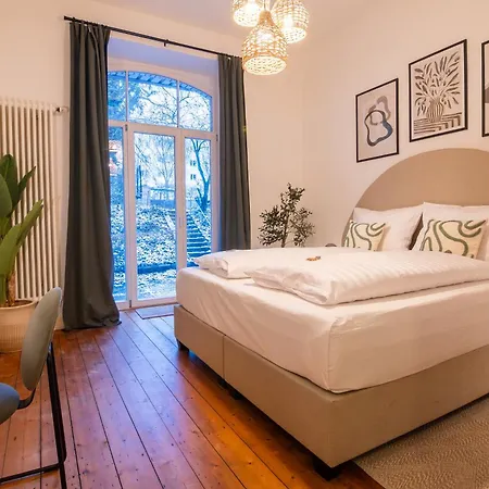 - Zentral Gelegen Im Vorderen Westen Kassel