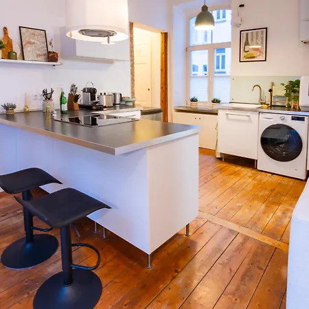 Apartmán - Zentral Gelegen Im Vorderen Westen *