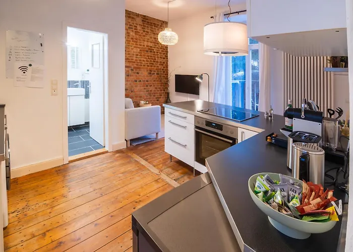 - Zentral Gelegen Im Vorderen Westen Apartmán