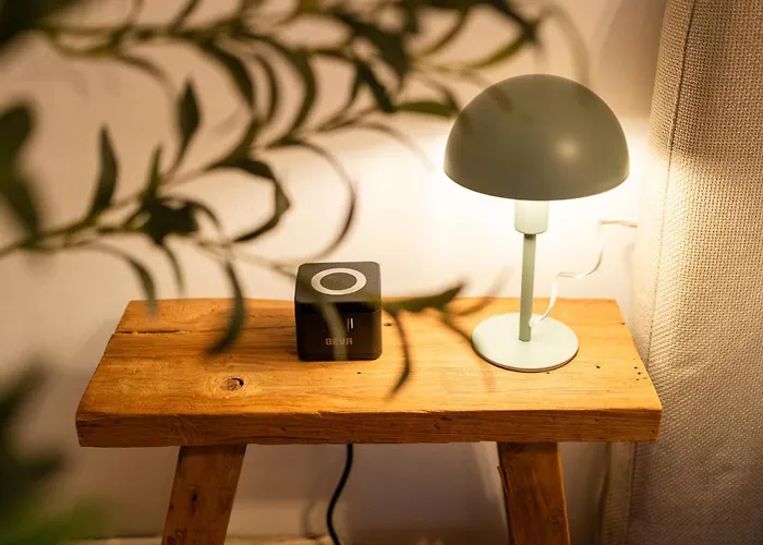 - Zentral Gelegen Im Vorderen Westen