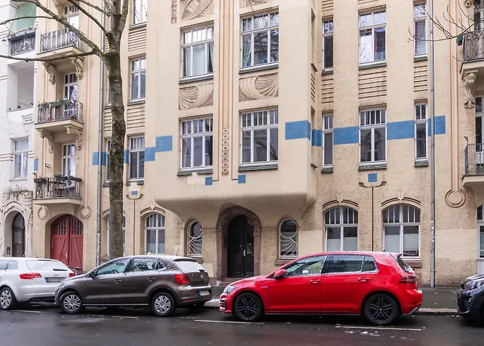 - Zentral Gelegen Im Vorderen Westen Apartmán